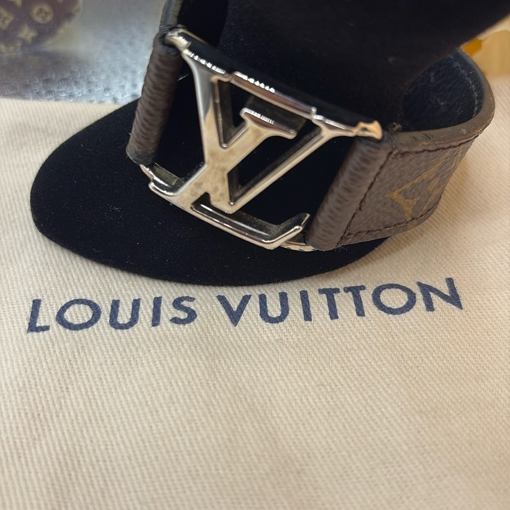 Auth🔥Louis Vuitton brown Monogram Silver LV Bracelet 7.6 “W/ LV dust bag -EUC - Picture 6 of 8